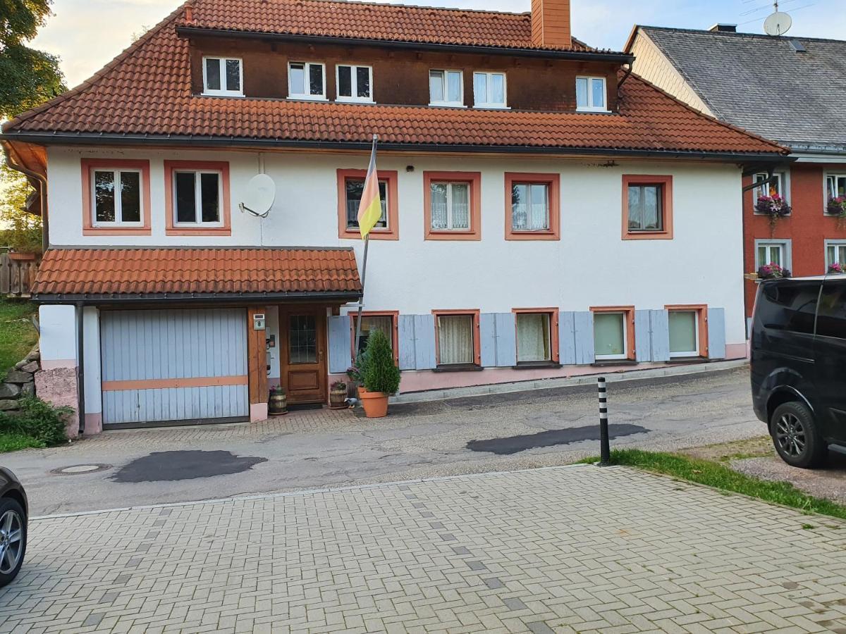 Ferienwohnung Am Bachle Lenzkirch Bagian luar foto